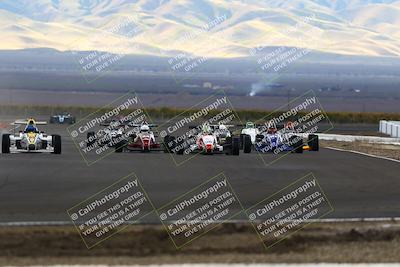 media/Nov-16-2025-CalClub SCCA (Sun) [[2975c16dfc]]/Group 5/Turn 1/